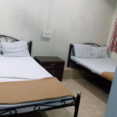 Hotel Central Inn Mumbai Ngoại thất bức ảnh