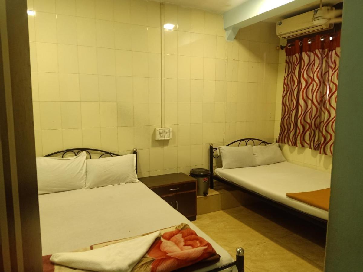 Hotel Central Inn Mumbai Ngoại thất bức ảnh
