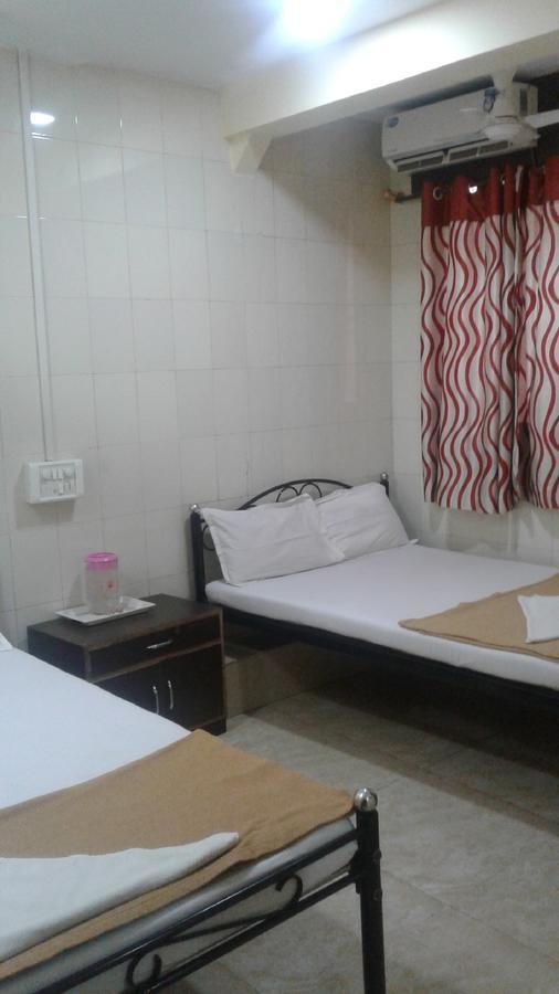 Hotel Central Inn Mumbai Ngoại thất bức ảnh