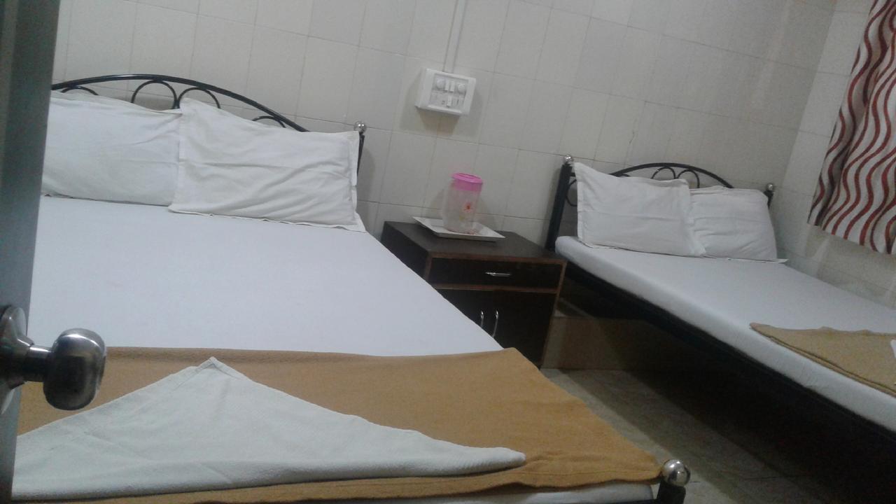 Hotel Central Inn Mumbai Ngoại thất bức ảnh